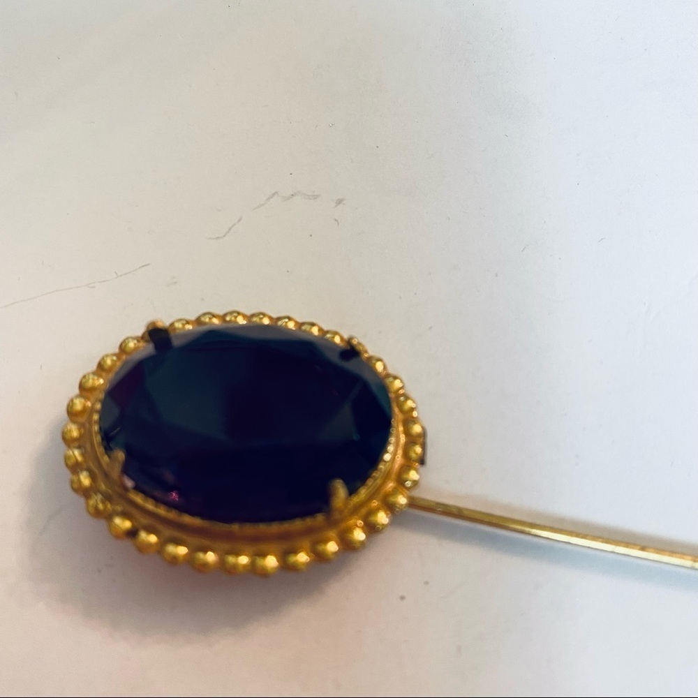Vintage Stick Pin. Purple/ Gold Tone. - Picture 4 of 7